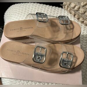 🔥Chinese Laundry Sandals